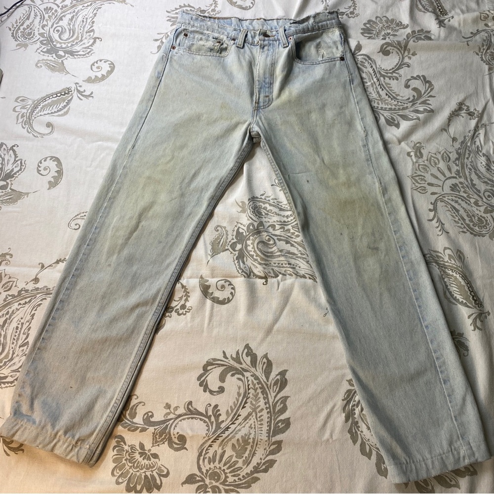 Vintage Levis‎ Blank Tab 505 32X32
Measured (31X29)Distressed grunge Jeans
USA